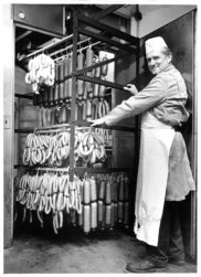 Vintage Sausage Making - Otto&#039;s Sausage Kitchen